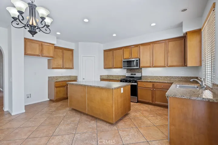 2855 Newcastle Way, San Jacinto, California 92582