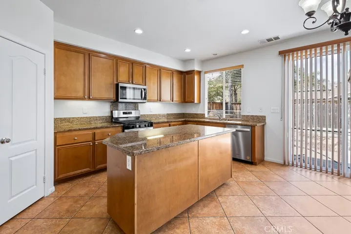 2855 Newcastle Way, San Jacinto, California 92582