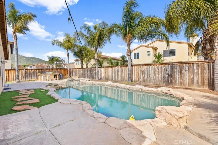 2855 Newcastle Way, San Jacinto, California 92582