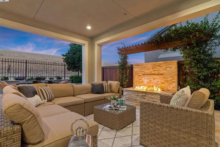 Fireplace with Water Feature