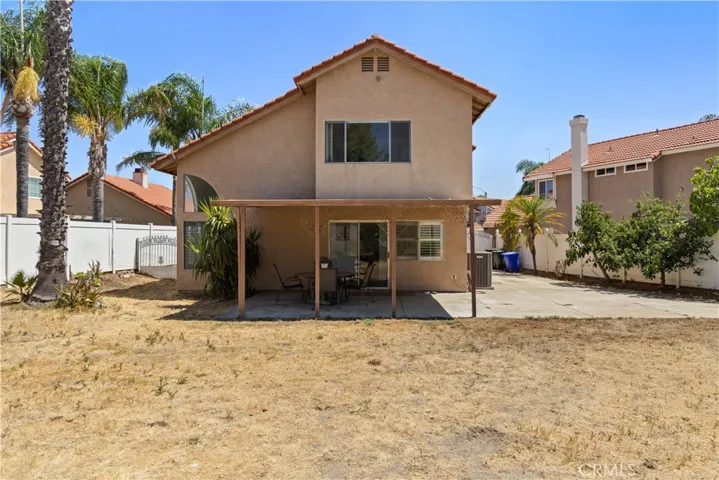 14908 Poinsettia Circle, Fontana, California 92336