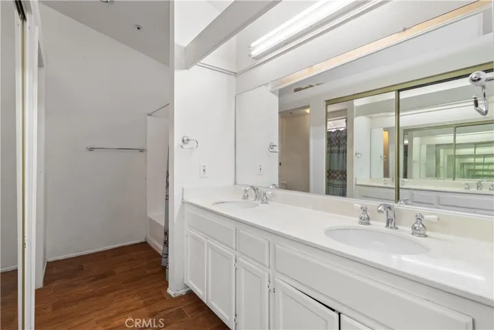 14908 Poinsettia Circle, Fontana, California 92336