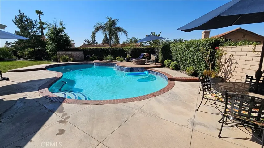 291 Gracefield Way, Riverside, California 92506
