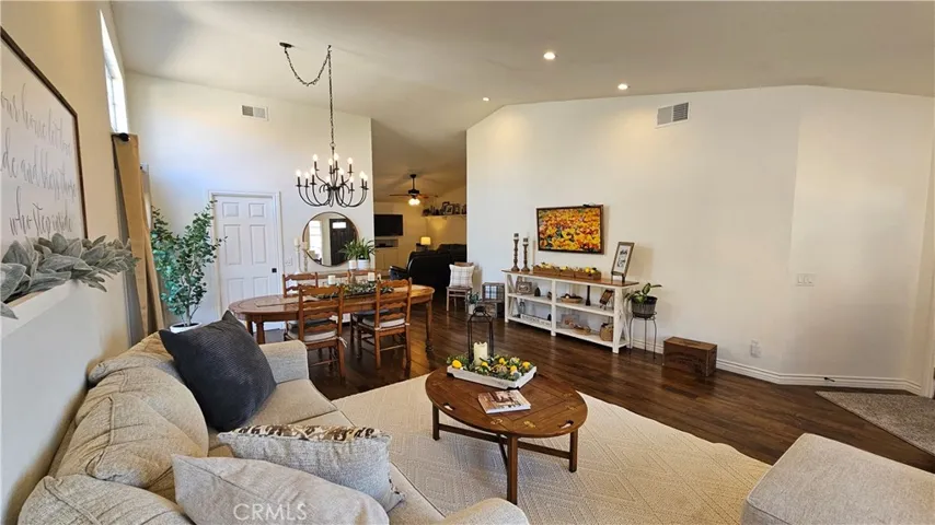 291 Gracefield Way, Riverside, California 92506