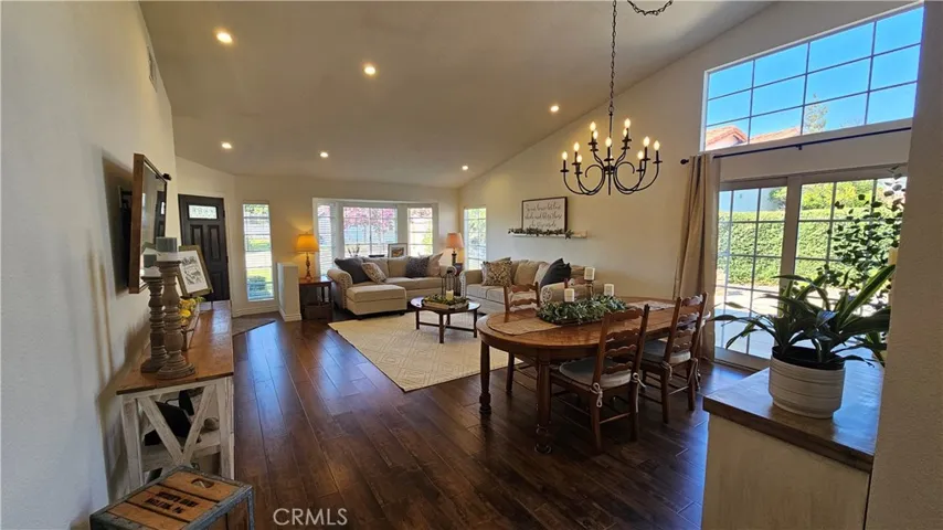 291 Gracefield Way, Riverside, California 92506