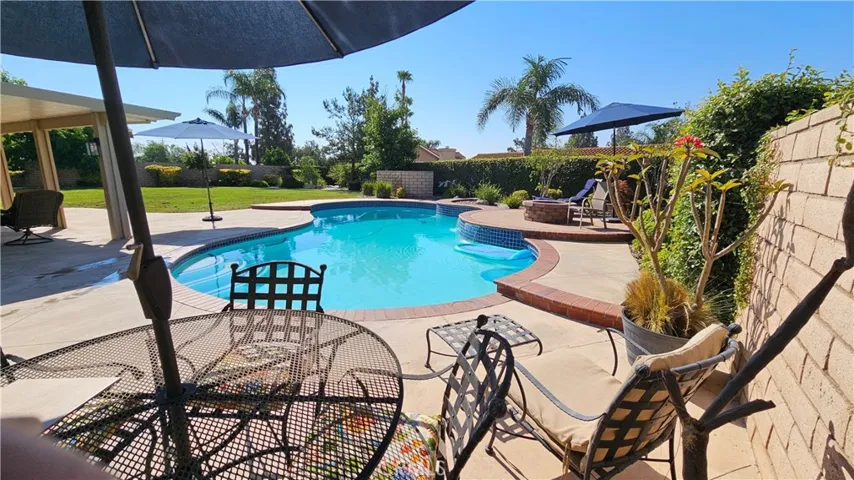 291 Gracefield Way, Riverside, California 92506