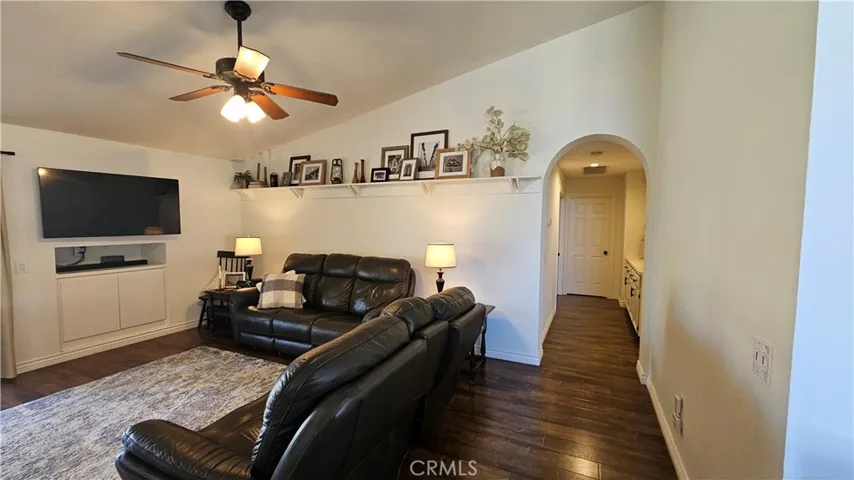 291 Gracefield Way, Riverside, California 92506