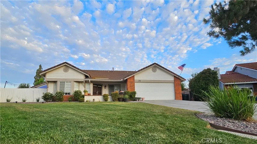 291 Gracefield Way, Riverside, California 92506