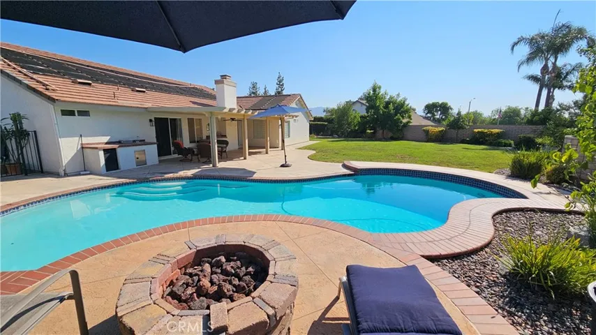 291 Gracefield Way, Riverside, California 92506