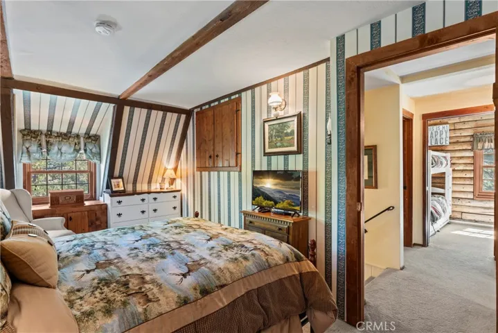 24201 Horst Drive, Crestline, California 92325
