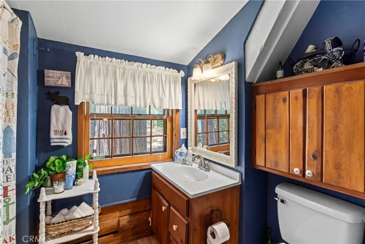 24201 Horst Drive, Crestline, California 92325