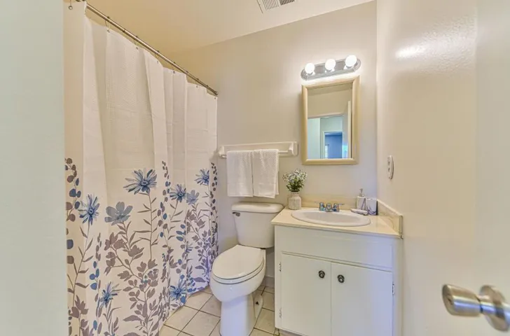 13195 Louise Street, Salinas, California 93906