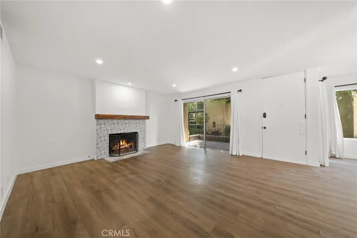 950 Palo Verde Avenue, Long Beach, California 90815