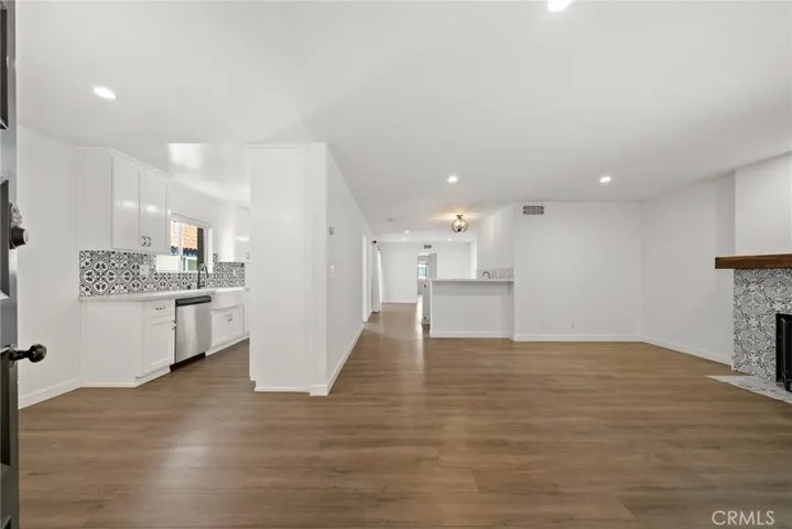 950 Palo Verde Avenue, Long Beach, California 90815