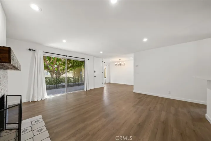 950 Palo Verde Avenue, Long Beach, California 90815