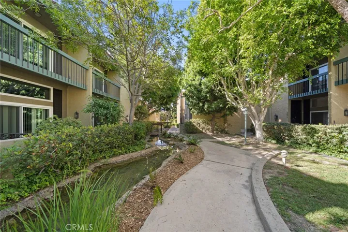 950 Palo Verde Avenue, Long Beach, California 90815