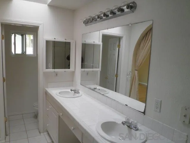 , La Jolla, California 92037 home-pic-19