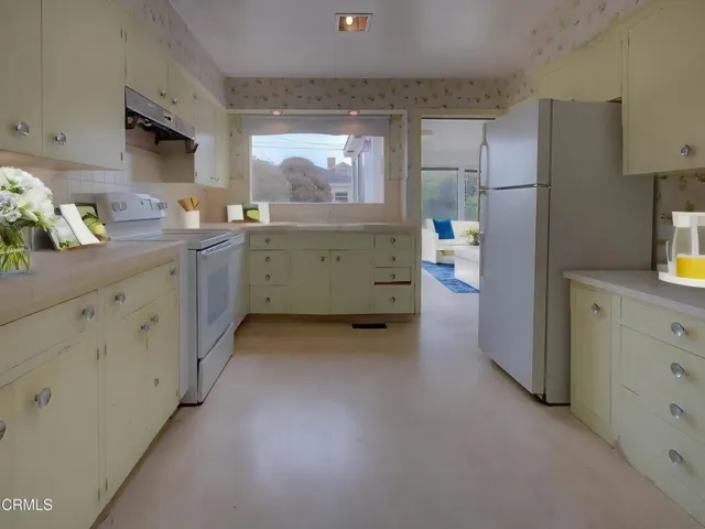 Kitchen VS