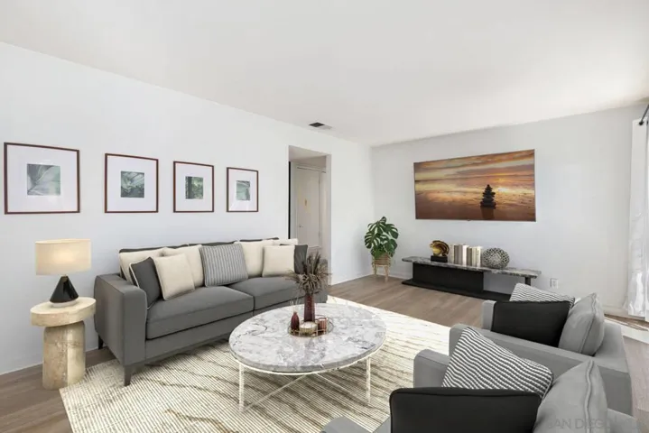 225 Diamond Way 111, Vista, California 92083