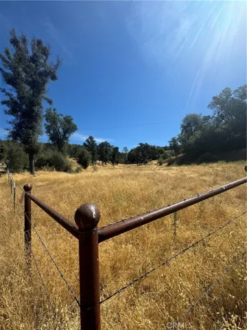 5348 State Highway 49 N, Mariposa, California 95338