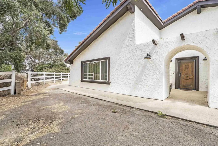 2285 Mother Grundy Truck Trail, Jamul, California 91935