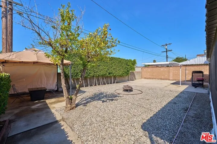 9055 Varna Avenue, Arleta, California 91331