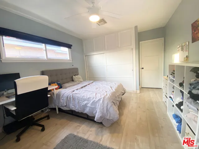 9055 Varna Avenue, Arleta, California 91331