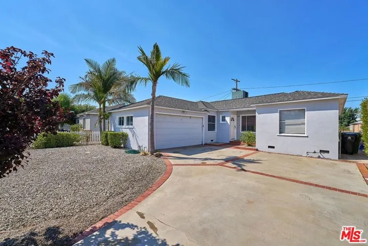 9055 Varna Avenue, Arleta, California 91331