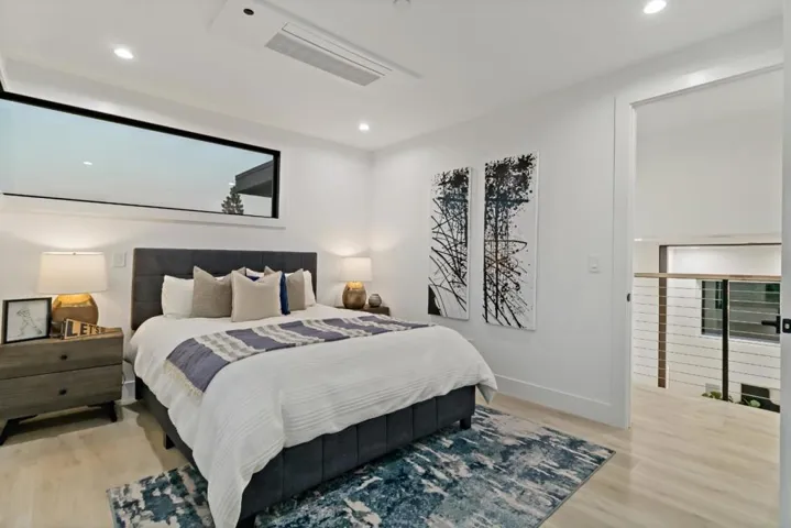 3202 Maddux Drive, Palo Alto, California 94303