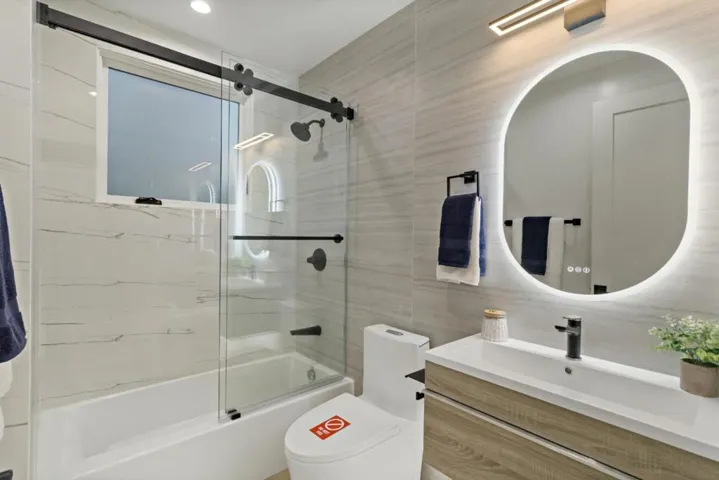 3202 Maddux Drive, Palo Alto, California 94303