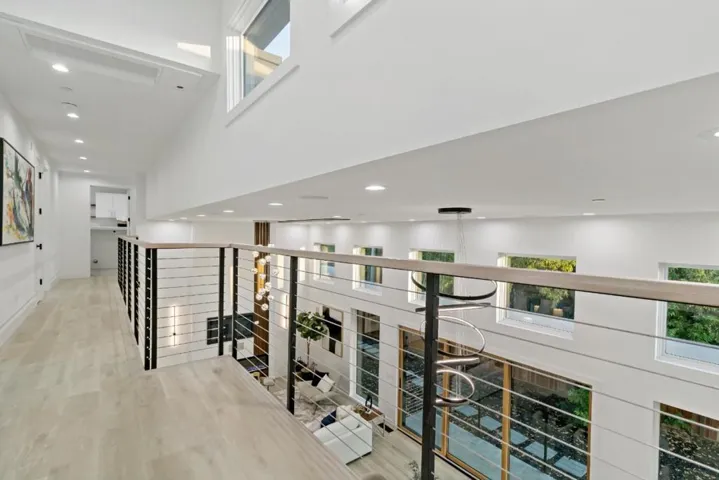 3202 Maddux Drive, Palo Alto, California 94303