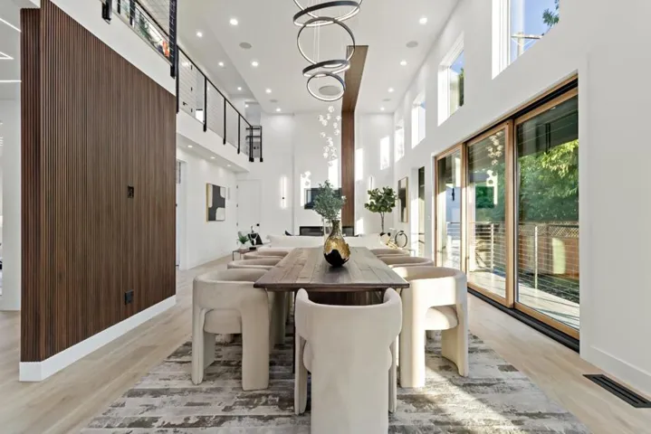 3202 Maddux Drive, Palo Alto, California 94303