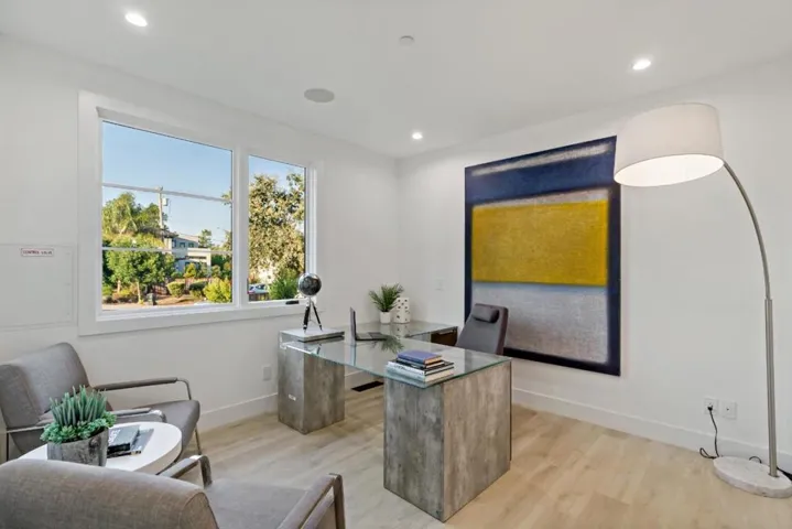 3202 Maddux Drive, Palo Alto, California 94303