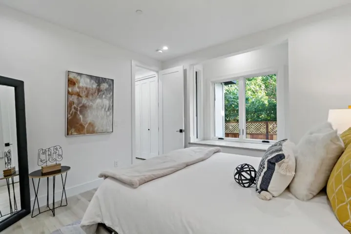 3202 Maddux Drive, Palo Alto, California 94303