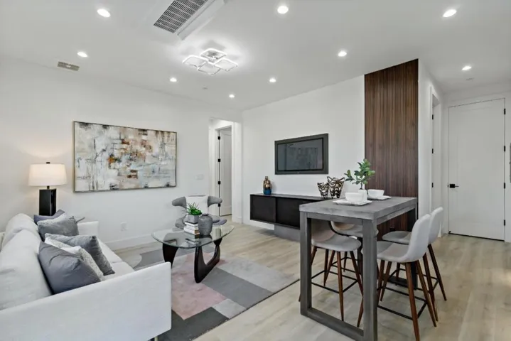 3202 Maddux Drive, Palo Alto, California 94303