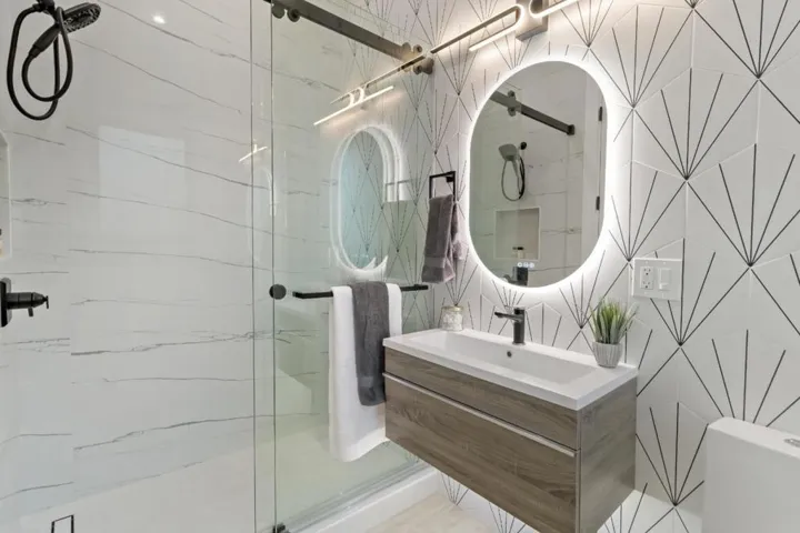 3202 Maddux Drive, Palo Alto, California 94303