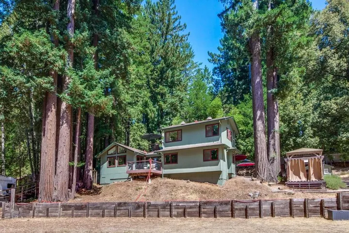 153 Mclean Place, Santa Cruz, California 95060