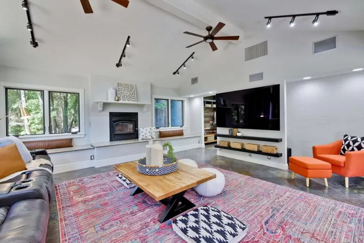 153 Mclean Place, Santa Cruz, California 95060
