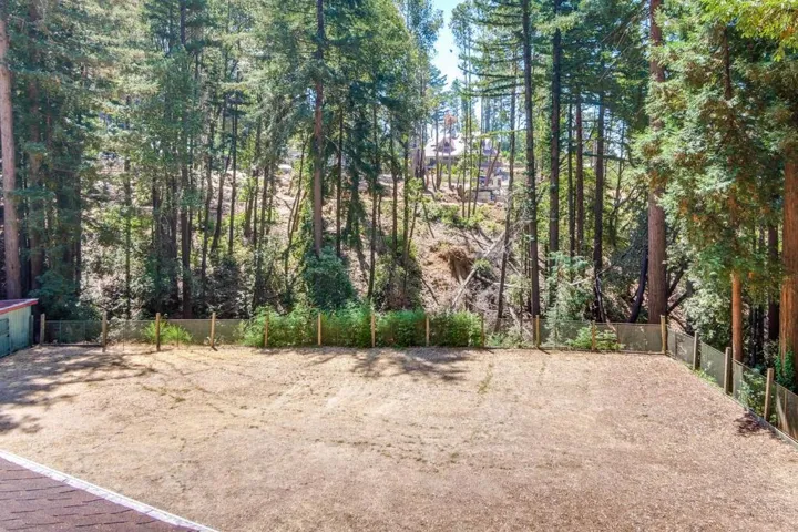 153 Mclean Place, Santa Cruz, California 95060