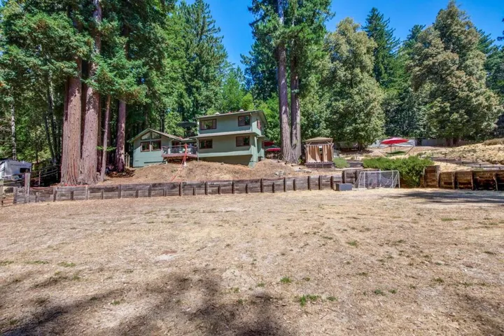 153 Mclean Place, Santa Cruz, California 95060