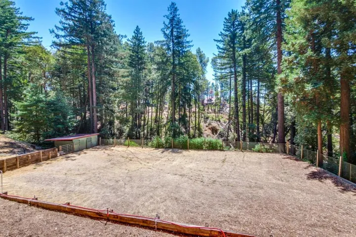 153 Mclean Place, Santa Cruz, California 95060