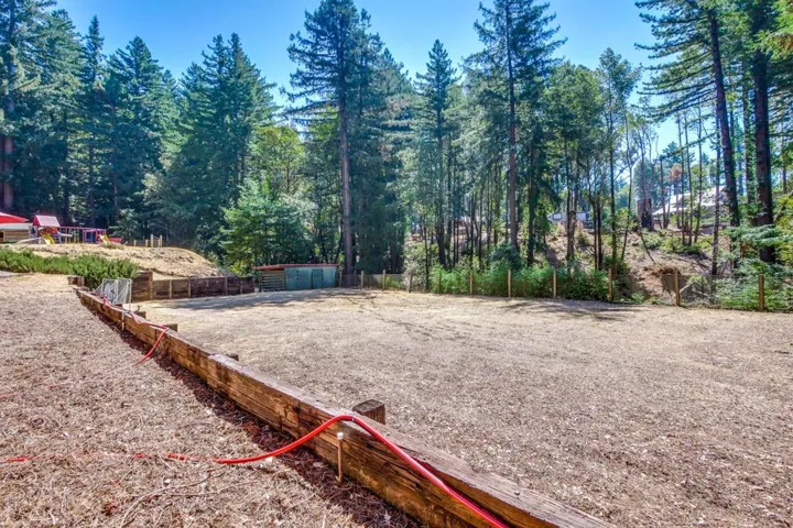 153 Mclean Place, Santa Cruz, California 95060