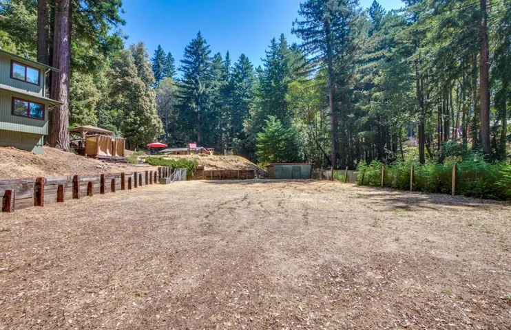 153 Mclean Place, Santa Cruz, California 95060
