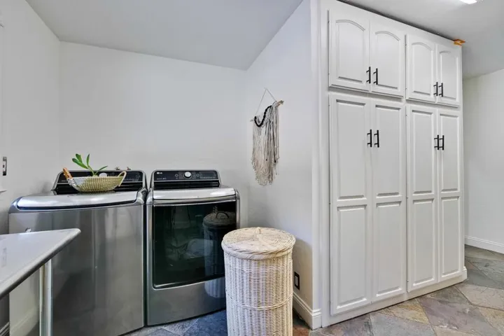 153 Mclean Place, Santa Cruz, California 95060