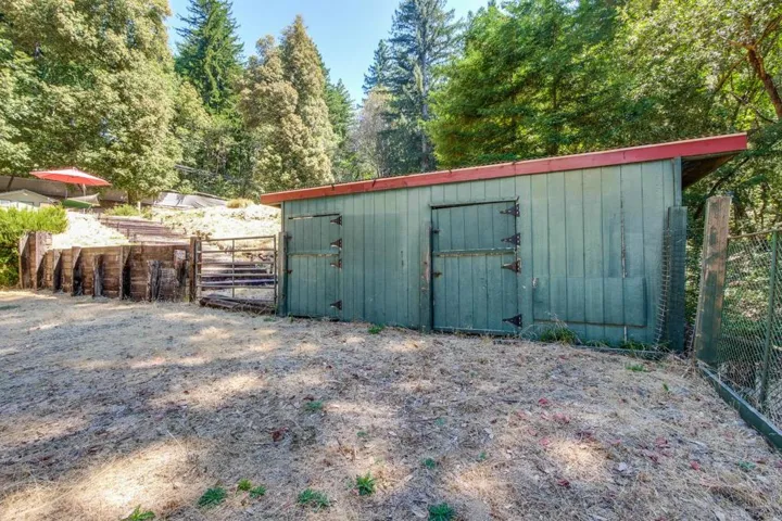 153 Mclean Place, Santa Cruz, California 95060