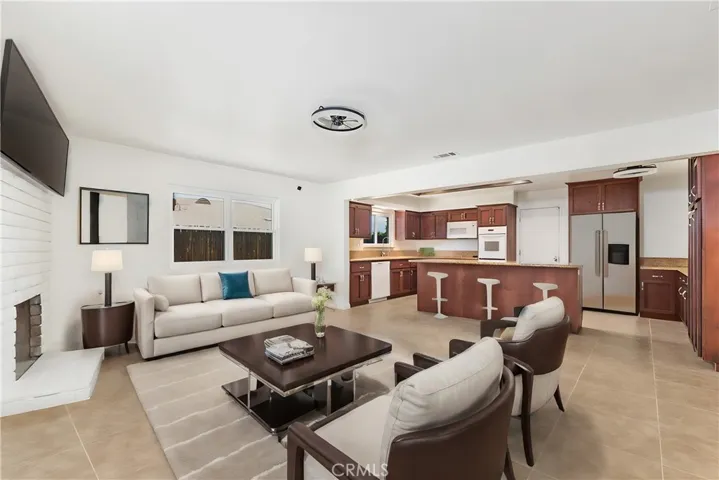 Cool Tile Flooring. Virtually Staged.