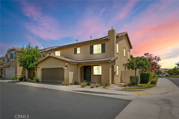 1422 Dianthus Way, Beaumont, California 92223