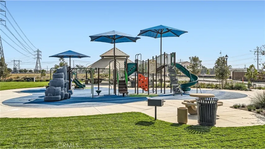 Country Lane Association Amenities
