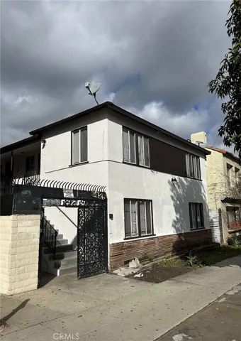 1425 Cedar Avenue, Long Beach, California 90813