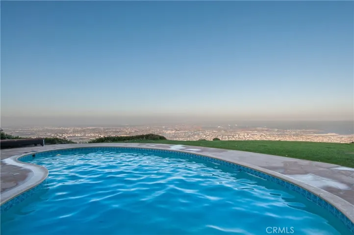 3453 Newridge Dr, Rancho Palos Verdes, California 90275